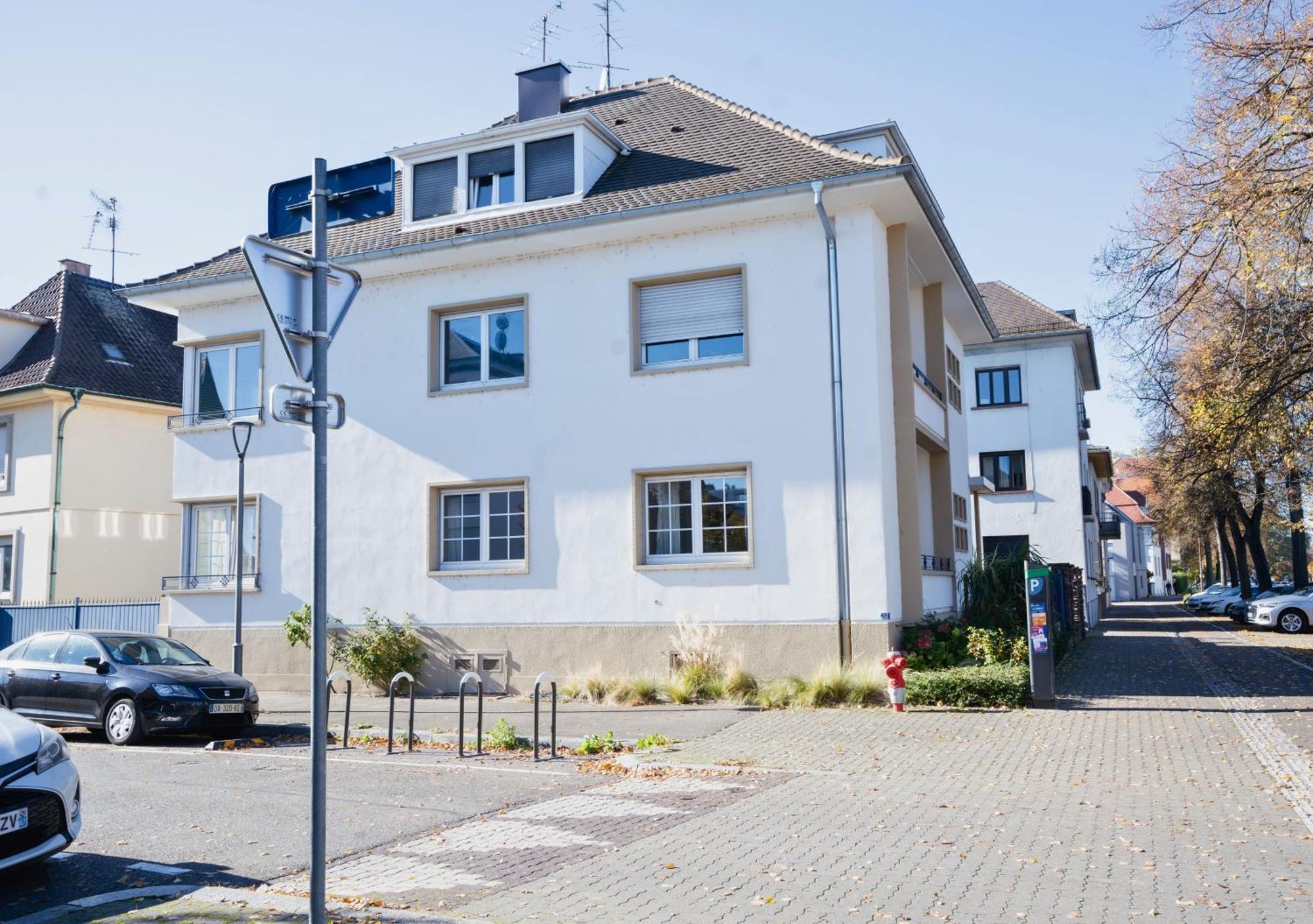 Charmant Appartement Avec Terrasse Dans Villa Estrasburgo Exterior foto